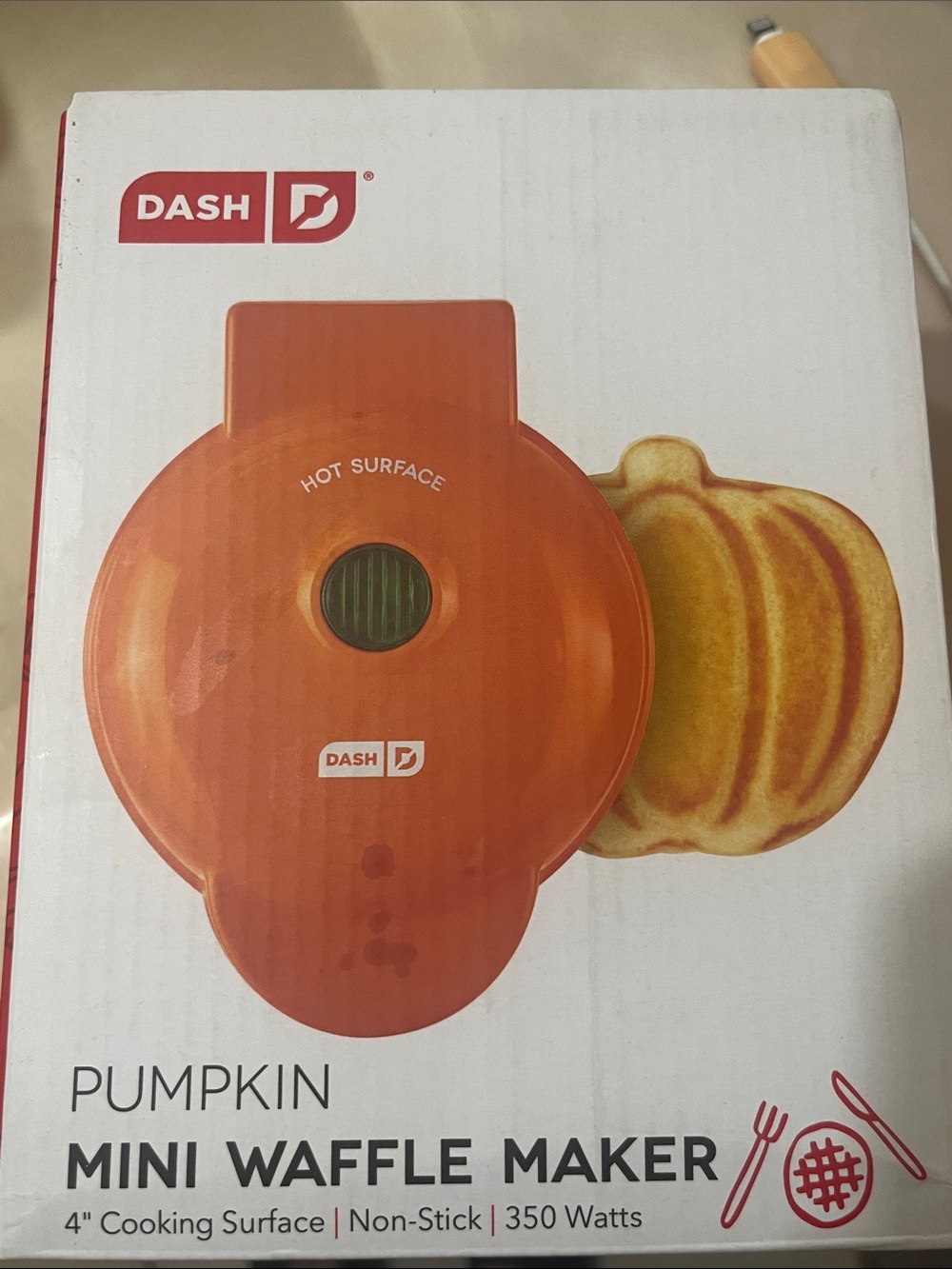 Dash Pumpkin Mini Waffle Maker - Orange